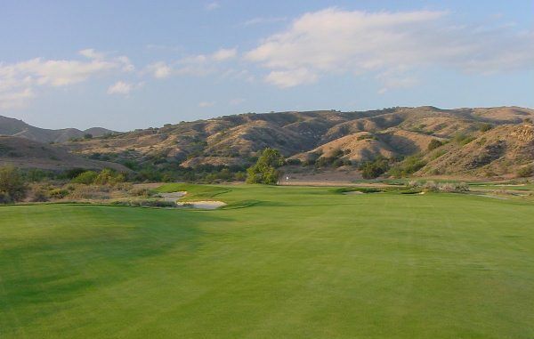  One of the advantages to being set in a canyon is the spectacular and varied nature of the backdrops, such as here at the 11th and the 12th hole below.