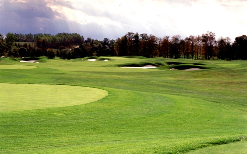 Host of the 2002 Canadian Open, the South Course was the first of two courses at Angus Glen.