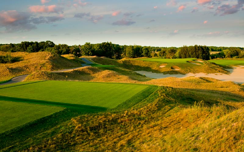 The dramatic scale at Eagles Nest set it apart from other Toronto-area courses.