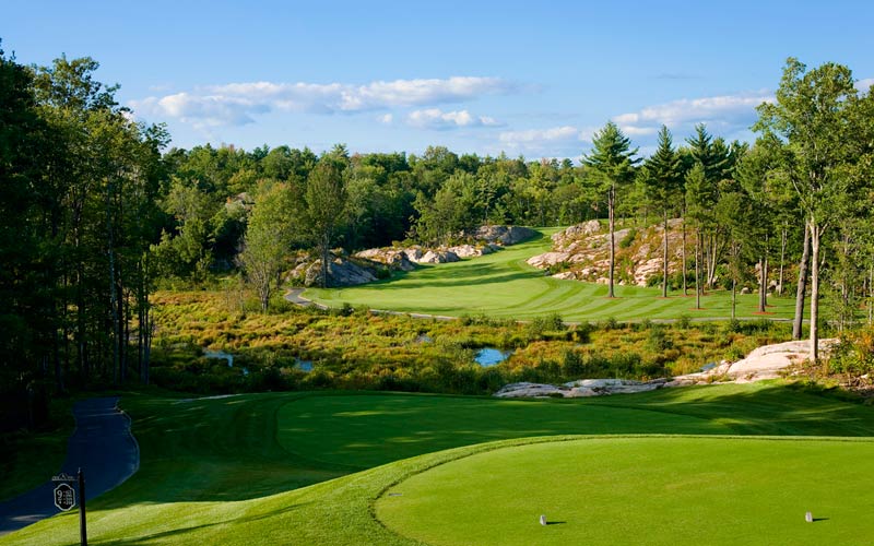 Carved through the granite rock of the 'Canadian Shield', Muskoka Bay's ninth yields some spectacular golf.