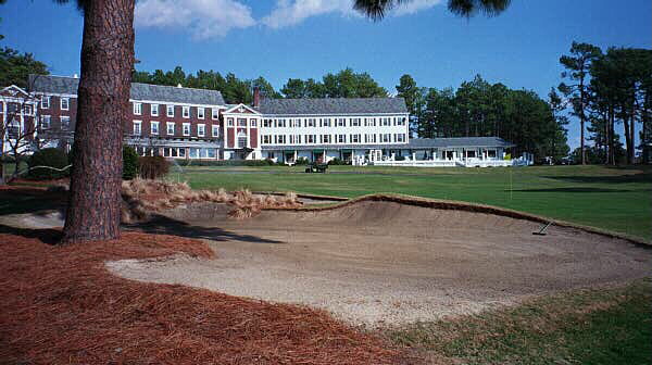 The Home Green at Mid Pines.