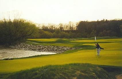 A great horizontal layout - the 12th at Blackwolf Run River Course.