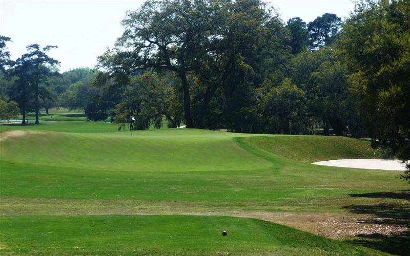 One of the most famous - or infamous - holes in the southeast is the eleventh hole. Many consider this Raynor's most penal Redan as severe trouble lurks everywhere. 