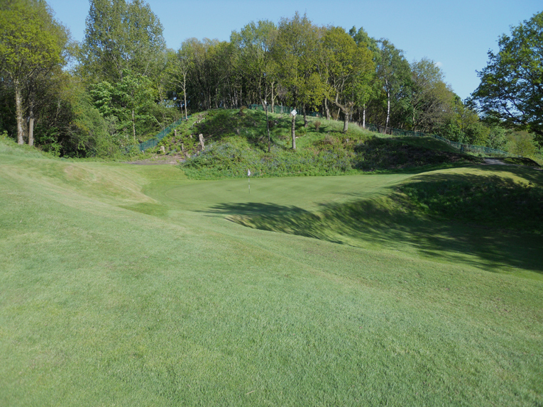 What a green complex! Its tiny 2,100 square foot green plays bigger but trouble is all around despite there being no bunkers. This one would certainly make MacKenzie’s eclectic all time best eighteen holes.