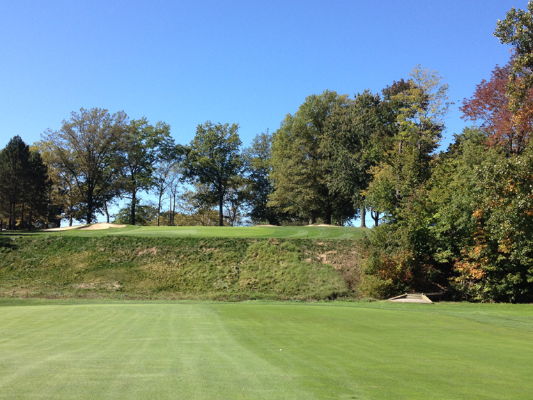 Strong built some of the most famous holes in the United States during the 1920s, including the 2 or 20 hole at Engineers and the confrontational 15th at Canterbury. Imagine the club golfer having to climb this forty foot gnarly embankment with hickories!