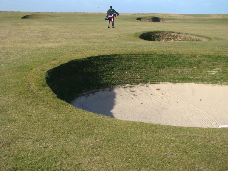 ... and these well placed bunkers. 