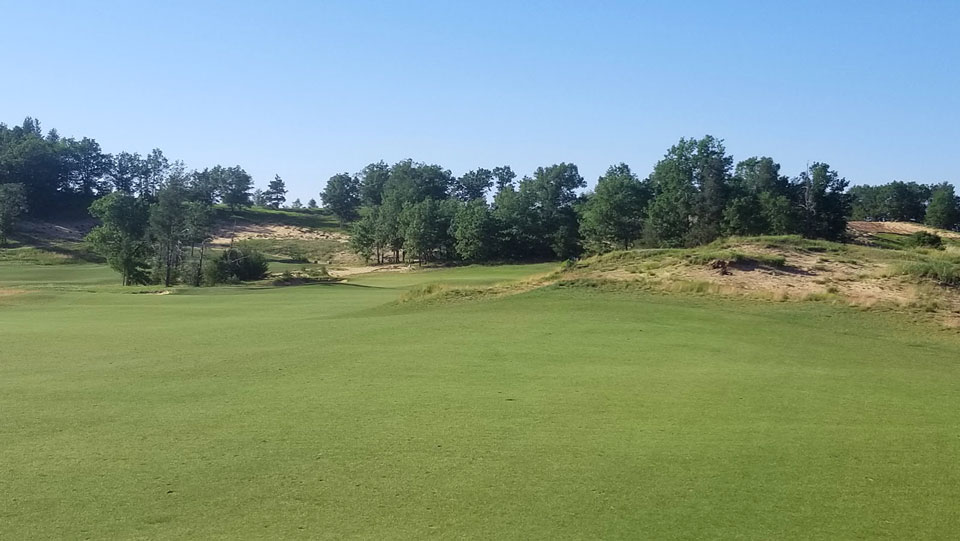 Sand Valley approaching the 15th