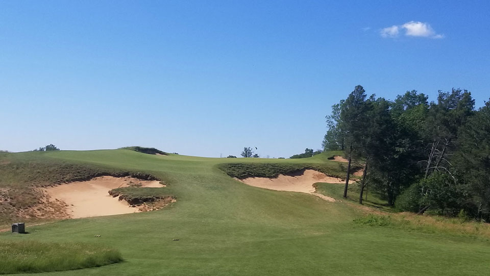 Sand Valley 8th tee
